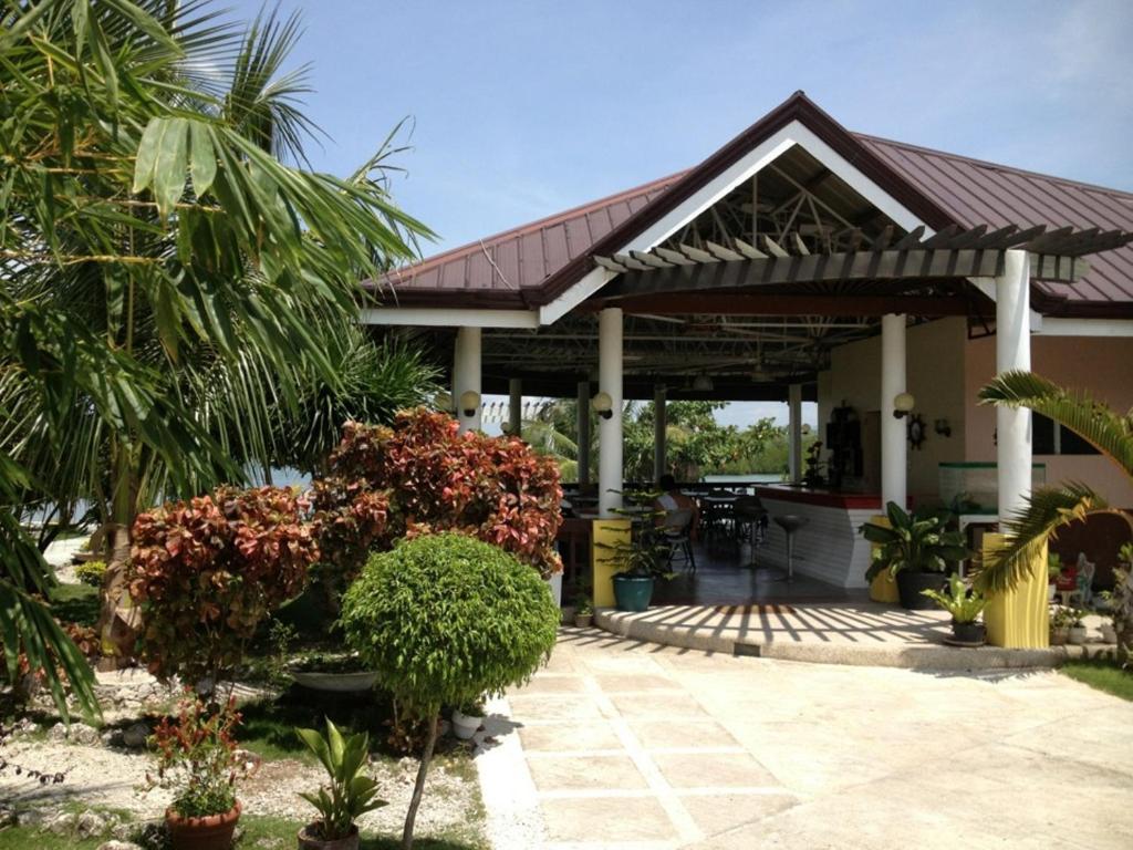 Moalboal Beach Resort Alcantara  Exterior photo