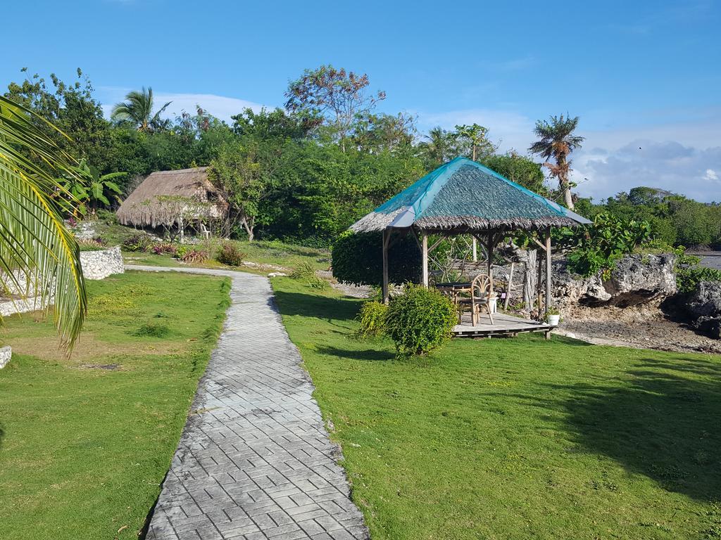 Moalboal Beach Resort Alcantara  Exterior photo