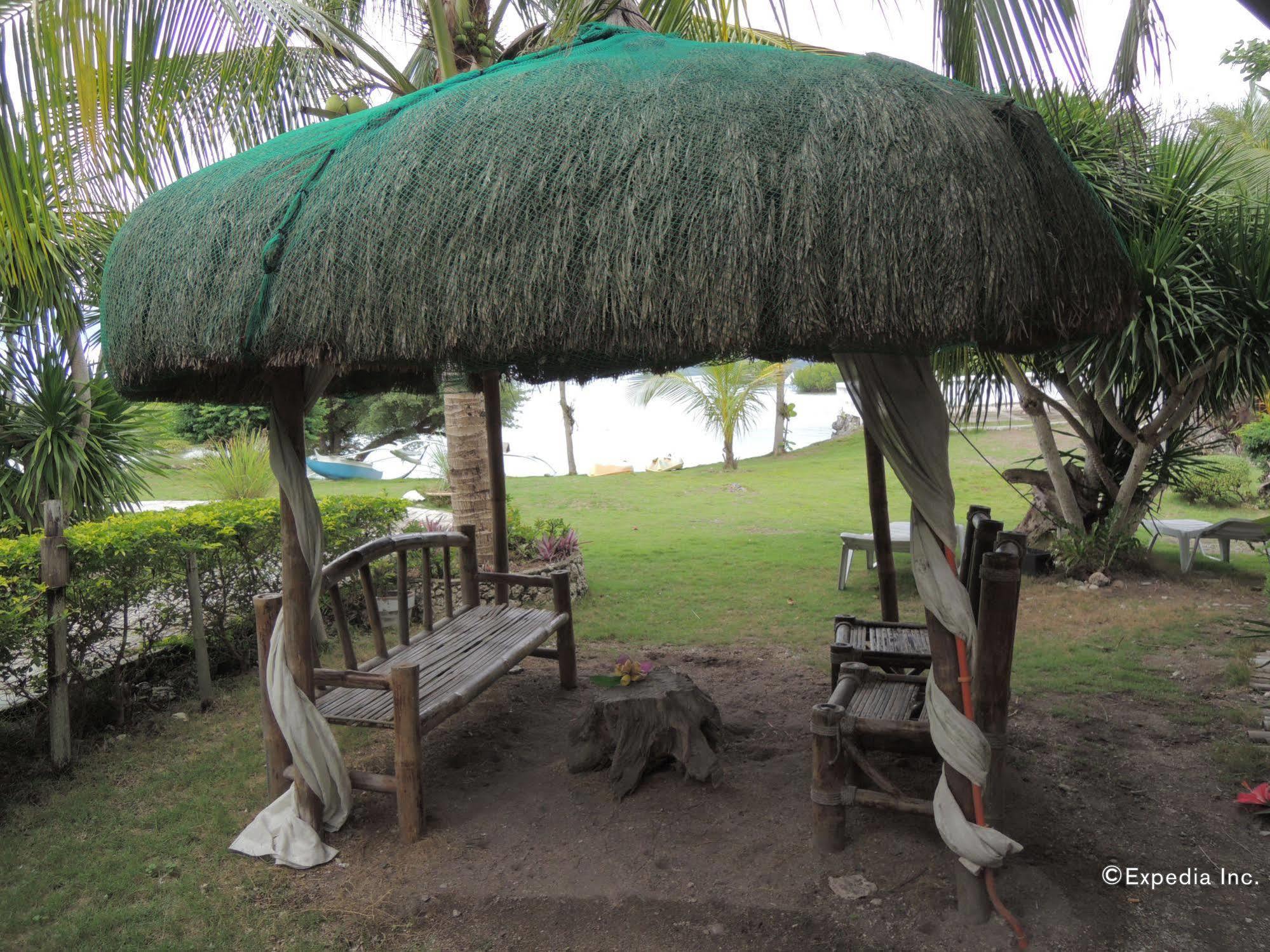 Moalboal Beach Resort Alcantara  Exterior photo