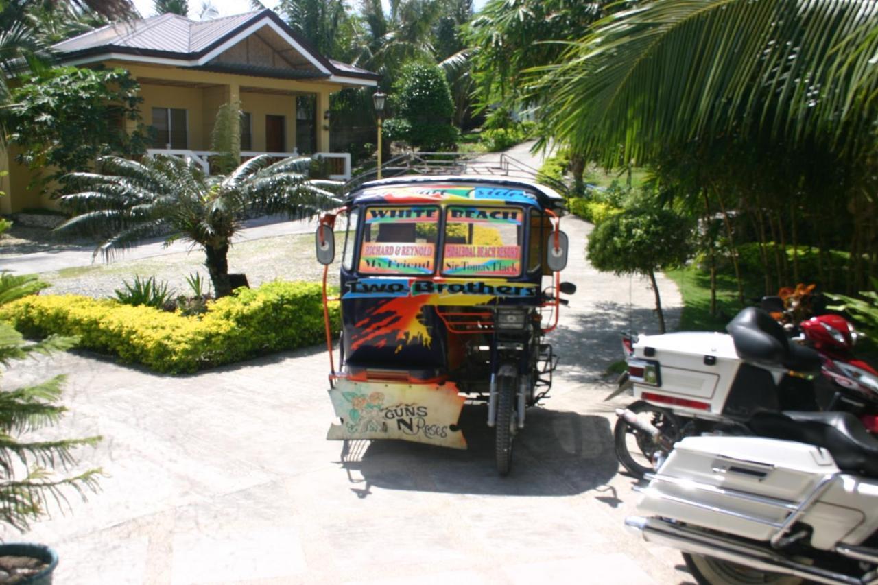 Moalboal Beach Resort Alcantara  Exterior photo